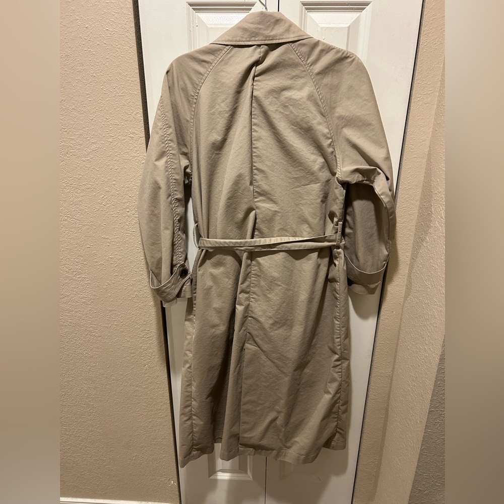 Zara Beige Trench Coat with Brown Sweater Accent - Picture 4 of 8